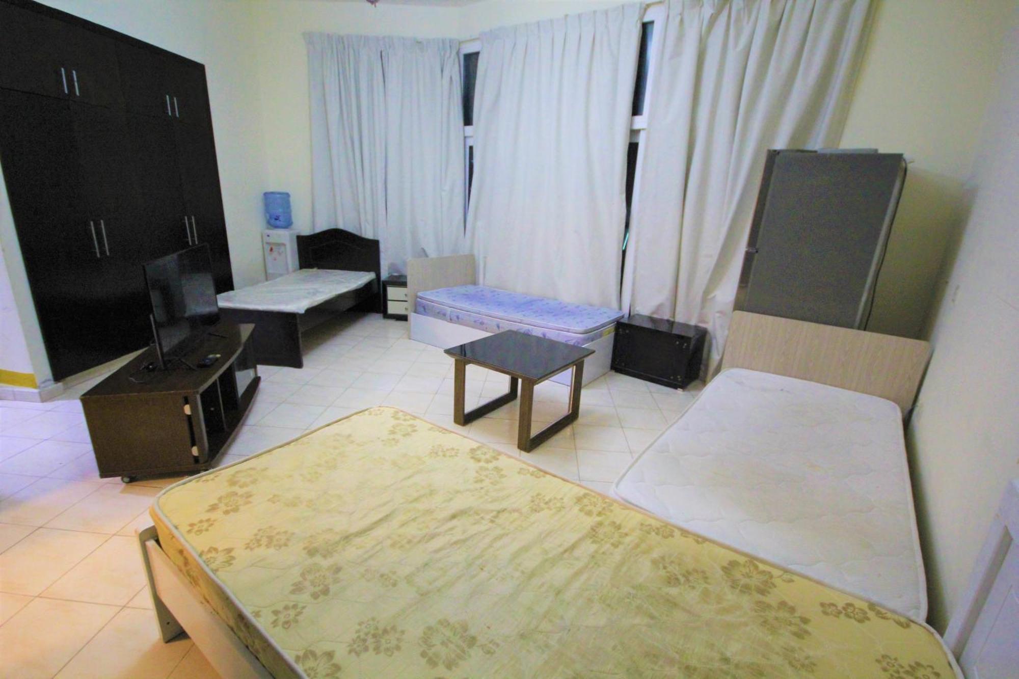 Homestay Wonderful ' For Girls Only ' In Tecom, Al Barsha