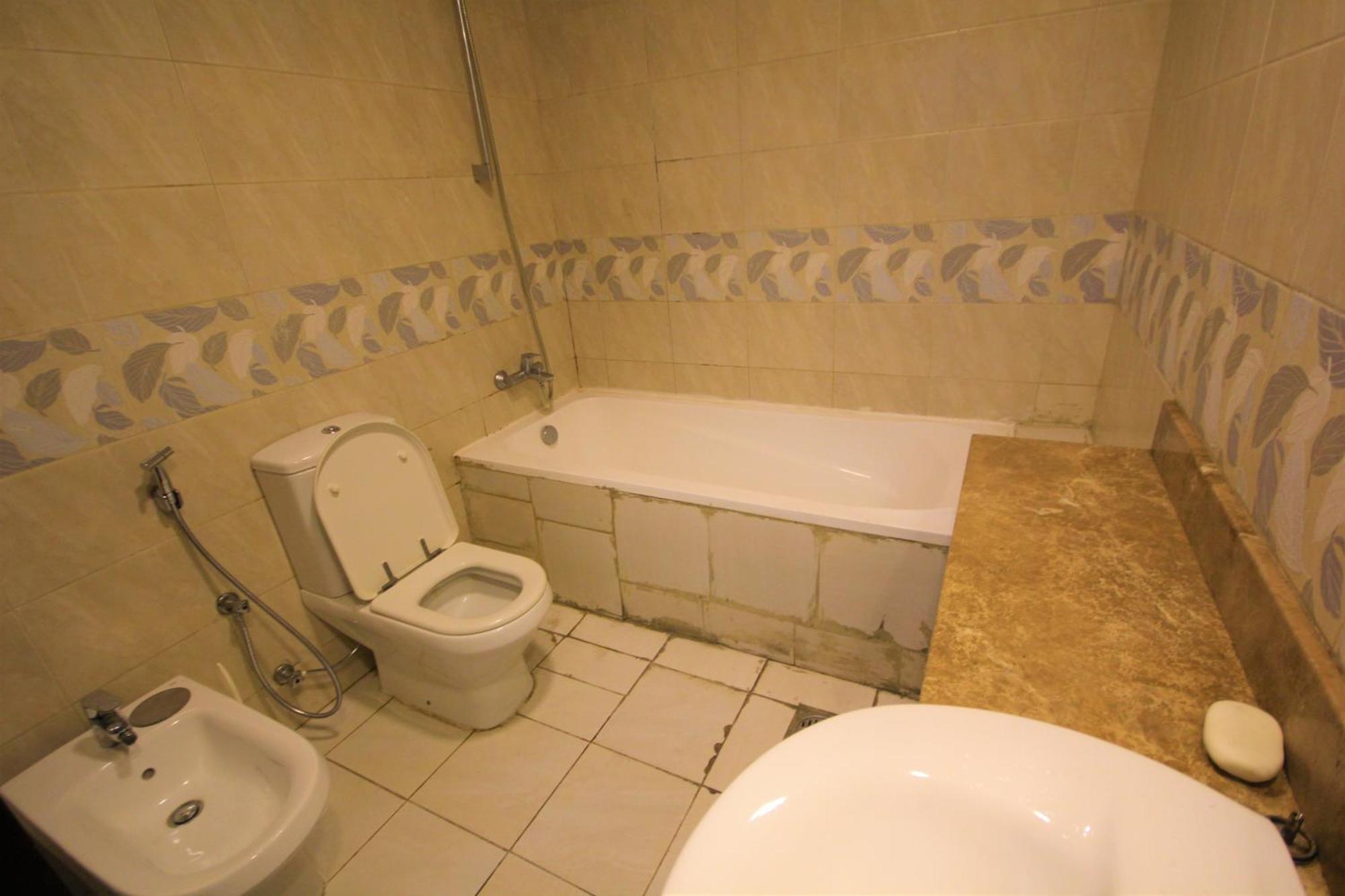 Homestay Wonderful ' For Girls Only ' In Tecom, Al Barsha Dubai