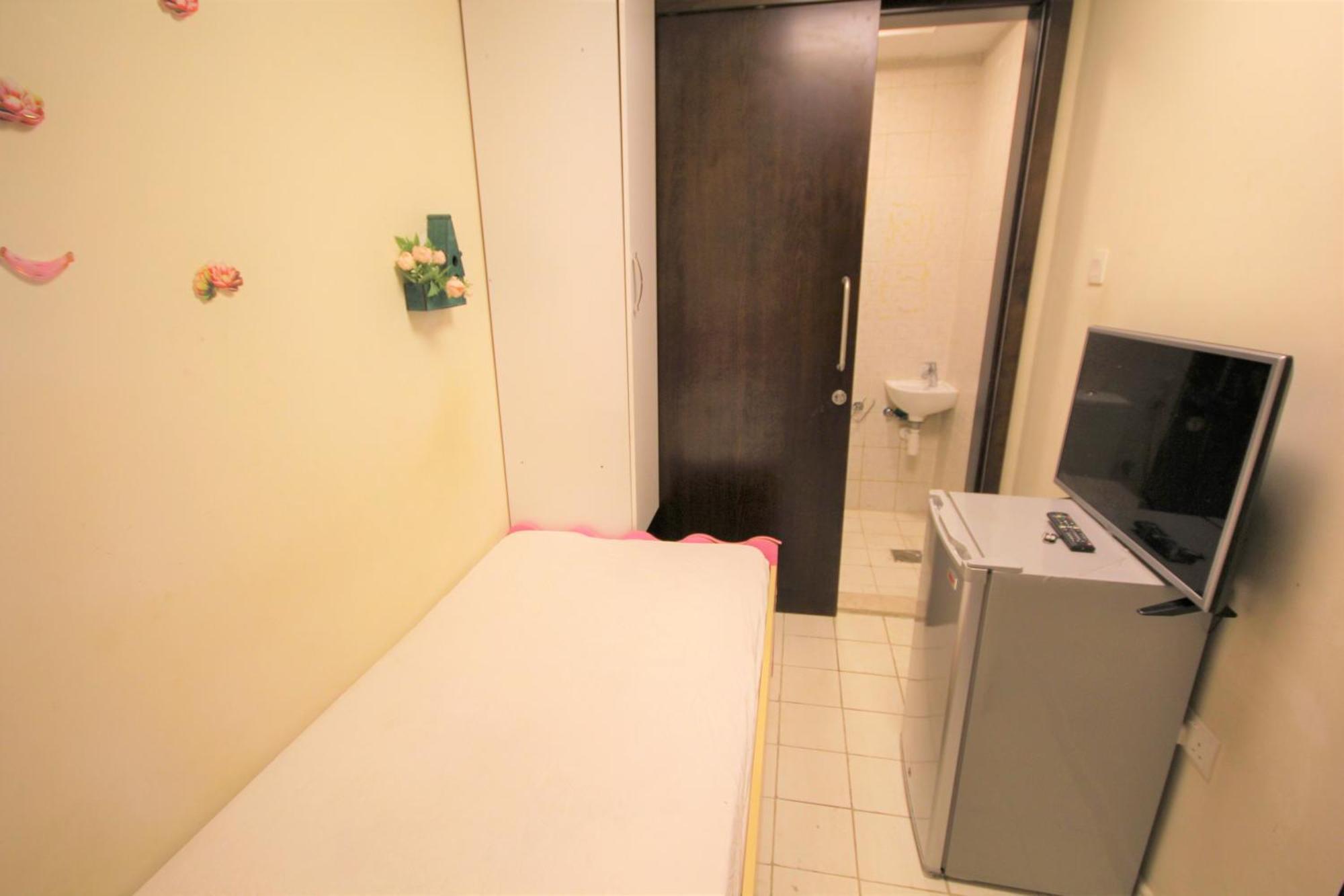 Homestay Wonderful ' For Girls Only ' In Tecom, Al Barsha *